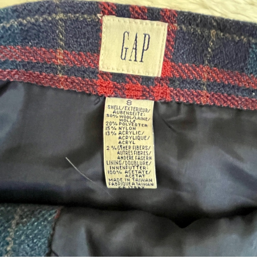 VINTAGE (1996) GAP Blue and Red Plaid Wool Mini Skirt - Picture 2 of 9